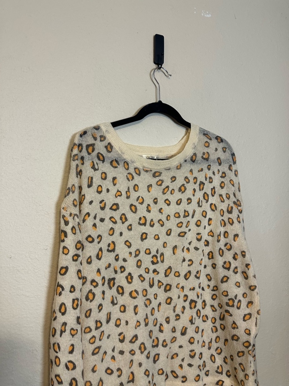 POL Leopard Wool Sweater Size Large - Picture 4 of 7